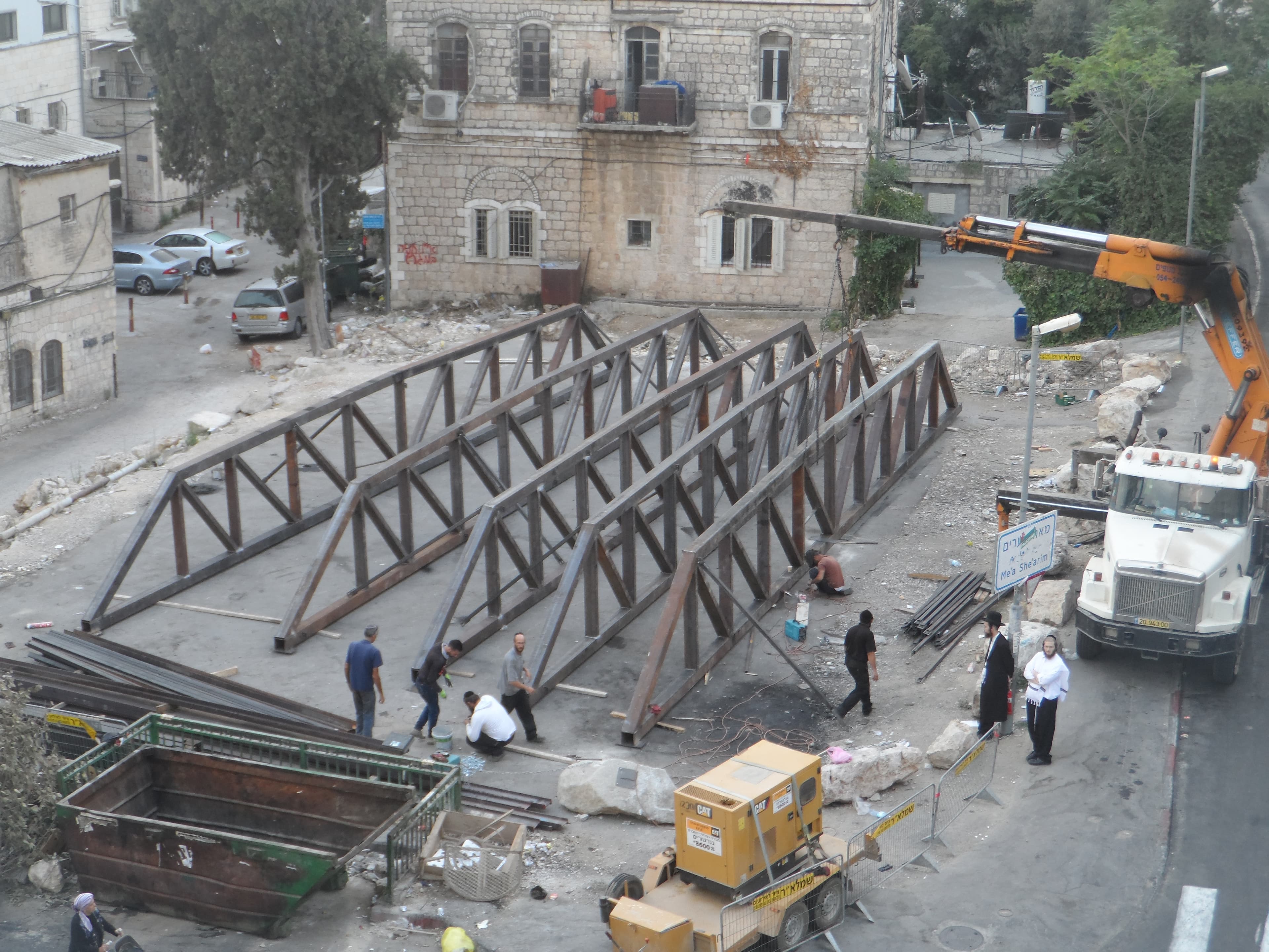 קונסטרוקציה — סלונים ירושלים